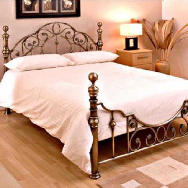 
                        Metal Beds