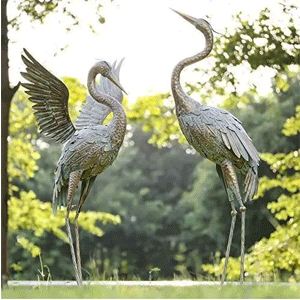 
                        Lawn Ornaments & Garden Sculptures