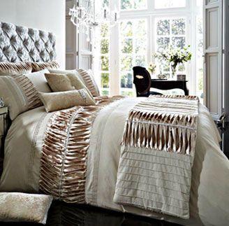 
                        Bedding
