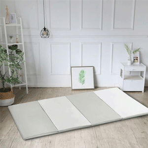 Play Mats & Gyms