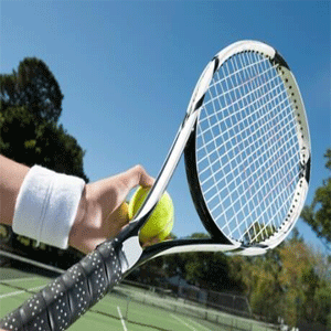 
                        Tennis