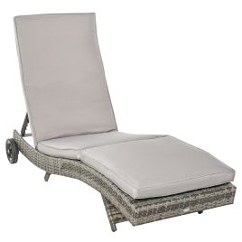 Patio Wicker Chaise Lounge Chair, Outdoor PE Rattan Sun lounger with Adjustable Backrest and 2 Wheels